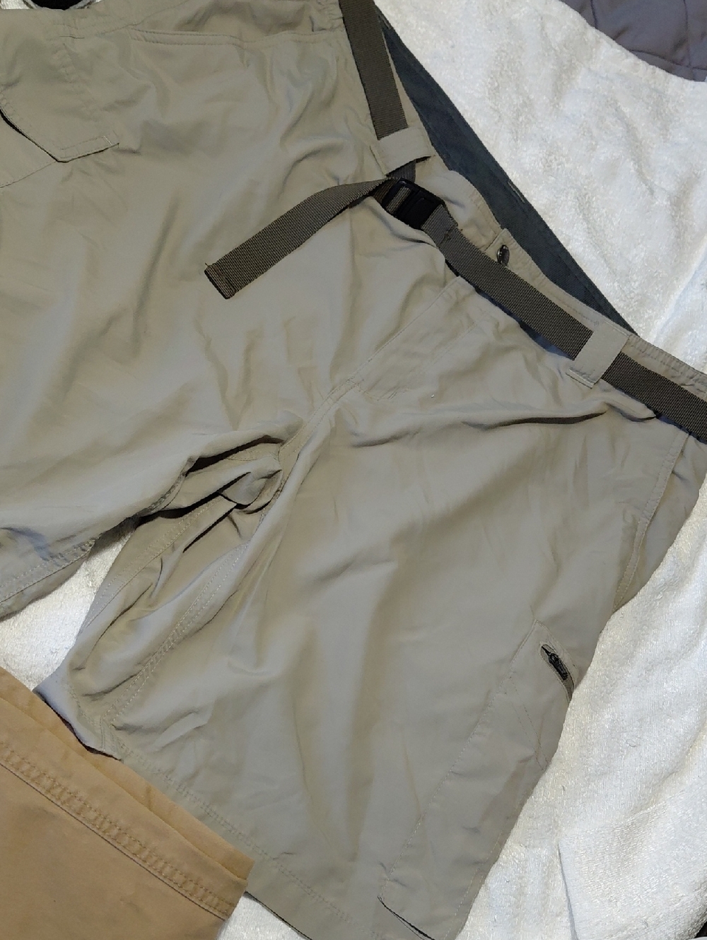 Men's Lightweight Outdoor Shorts in Beige